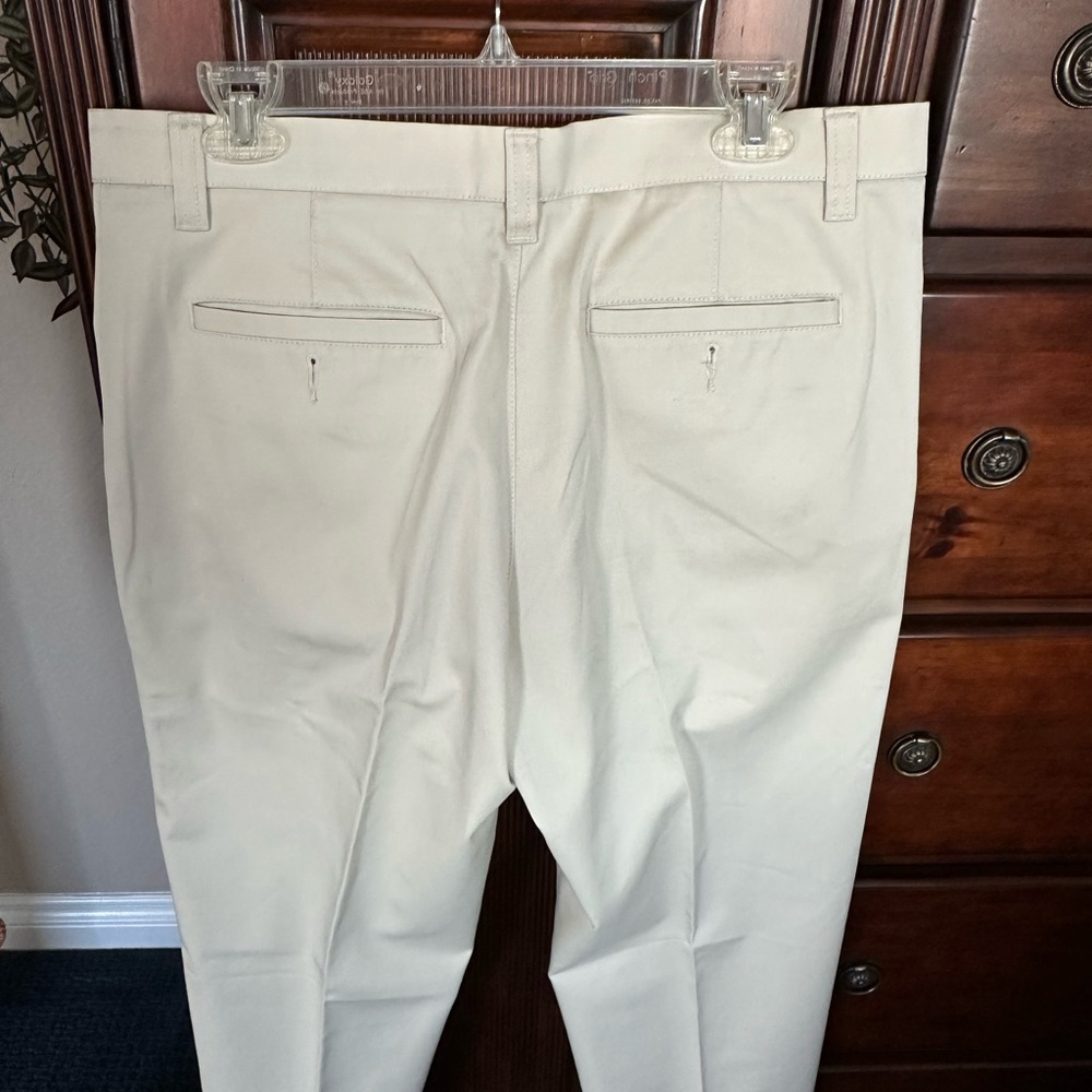 Men’s Cherokee Creme/Beige Pants - 34” waist x 32” length. - Picture 2 of 7